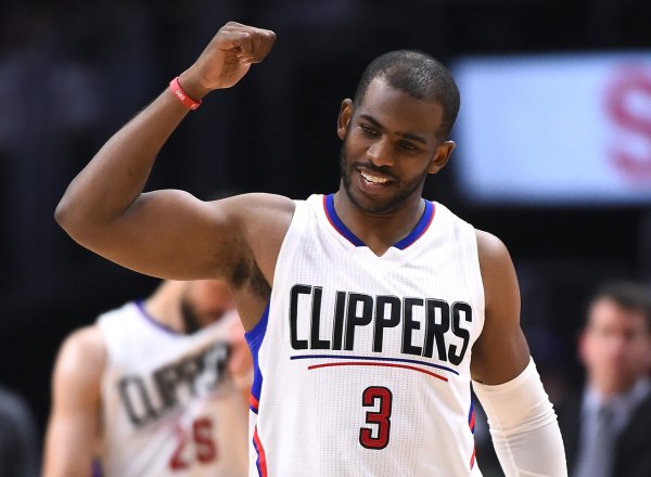 Return to LA! Paul averaged 18.8 points, 9.8 assists and 2.2 cuts in the Clippers, 21.2 points, 8.7 assists and 2.3 cuts in the playoffs