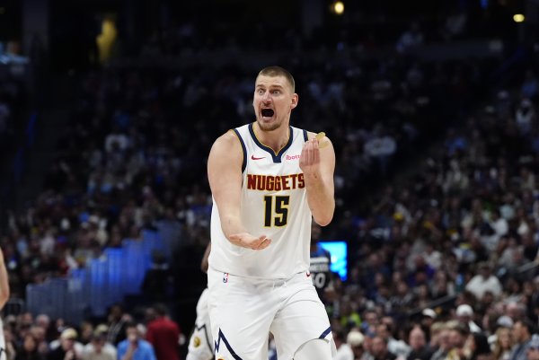 The teacher was the first to agree with the new regulations! Last season, the top 10 shots with super long buzzer: No. 1 when you meet the teacher